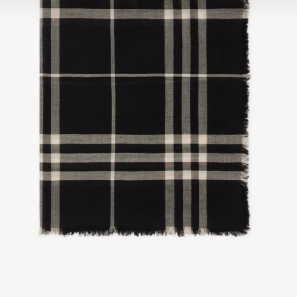 Burberry Check Scarf - Picture 3 of 3